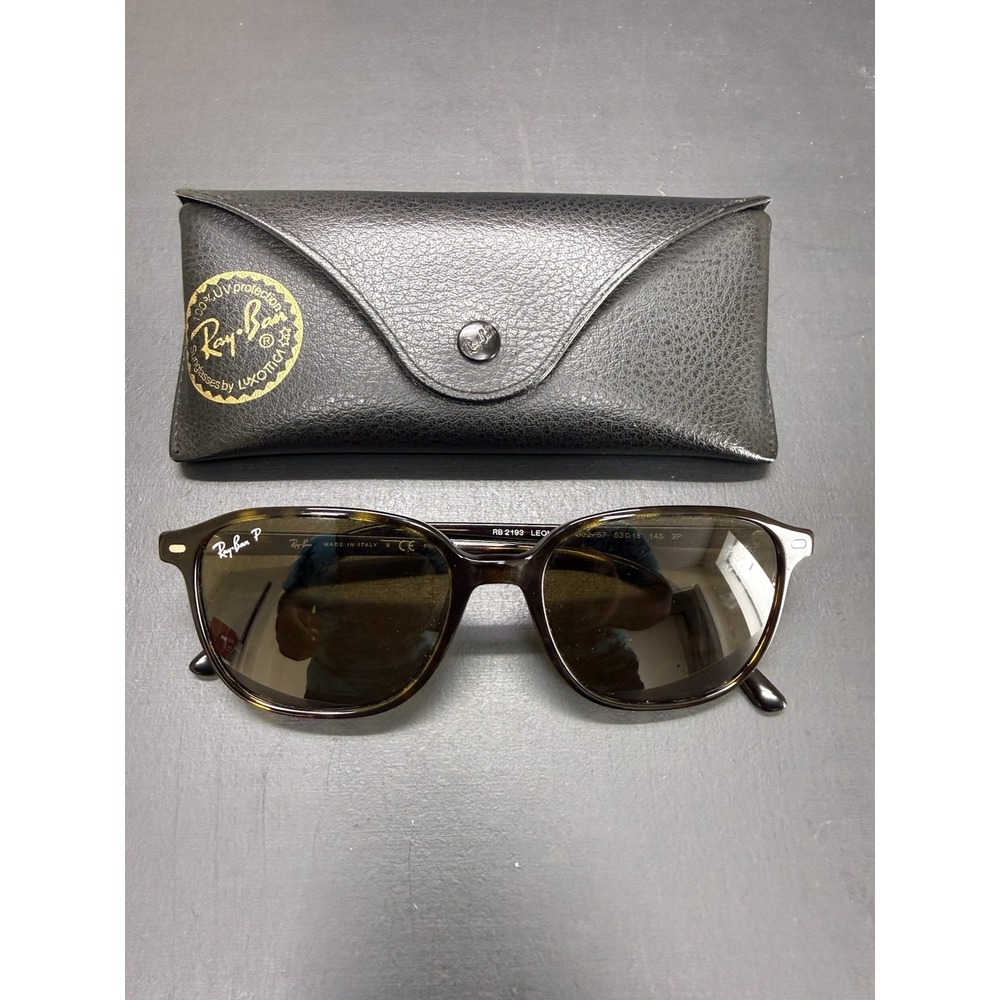 Ray Ban Leonard RB2193 Sunglasses. 53-18-145. Good Cond. With Case.